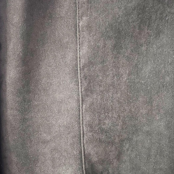 Dark Green Analogy Suede Button-Up Shirt - Picture 4 of 4